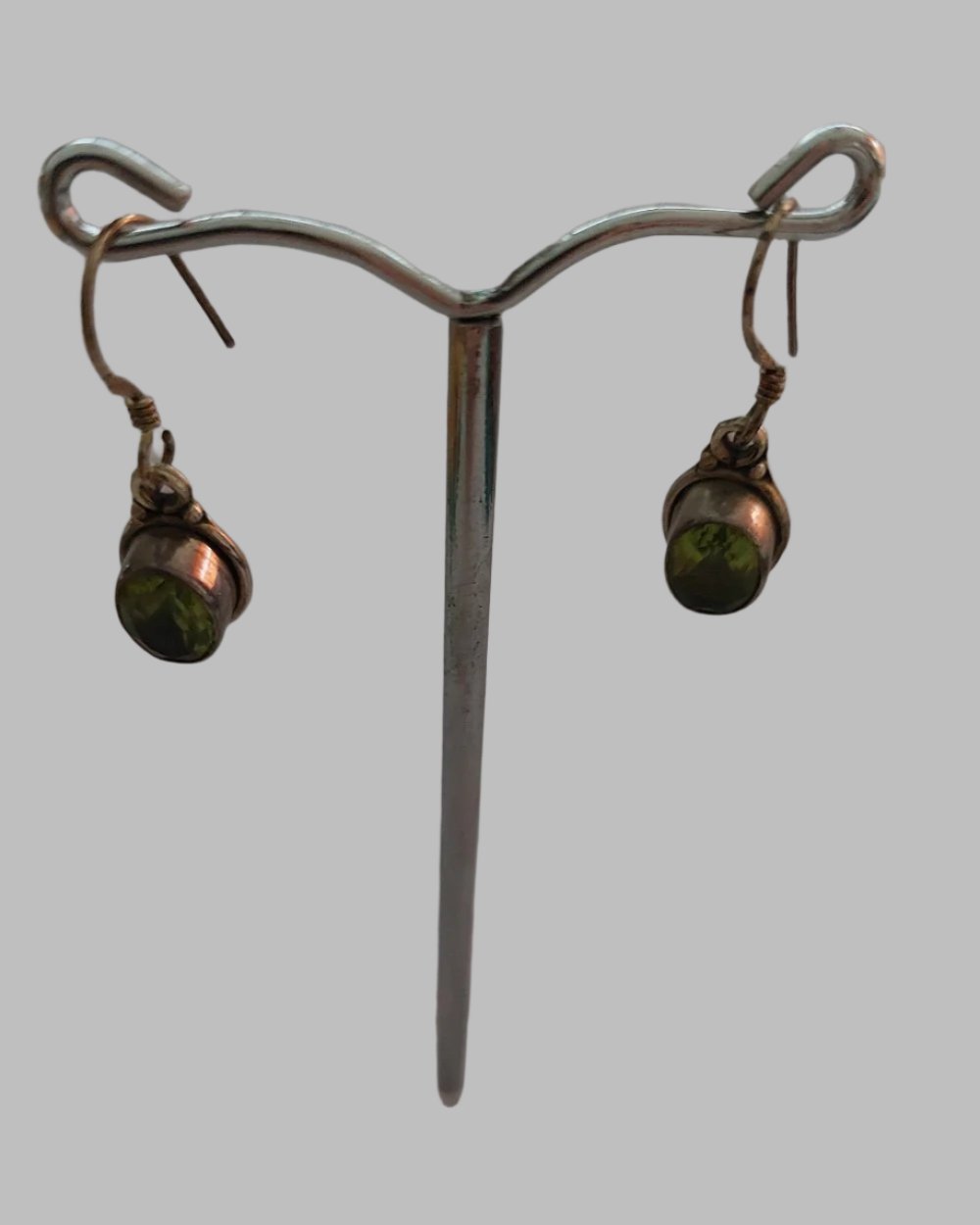 Peridot Oval Crystal Sterling Silver 925 Drop Earring
