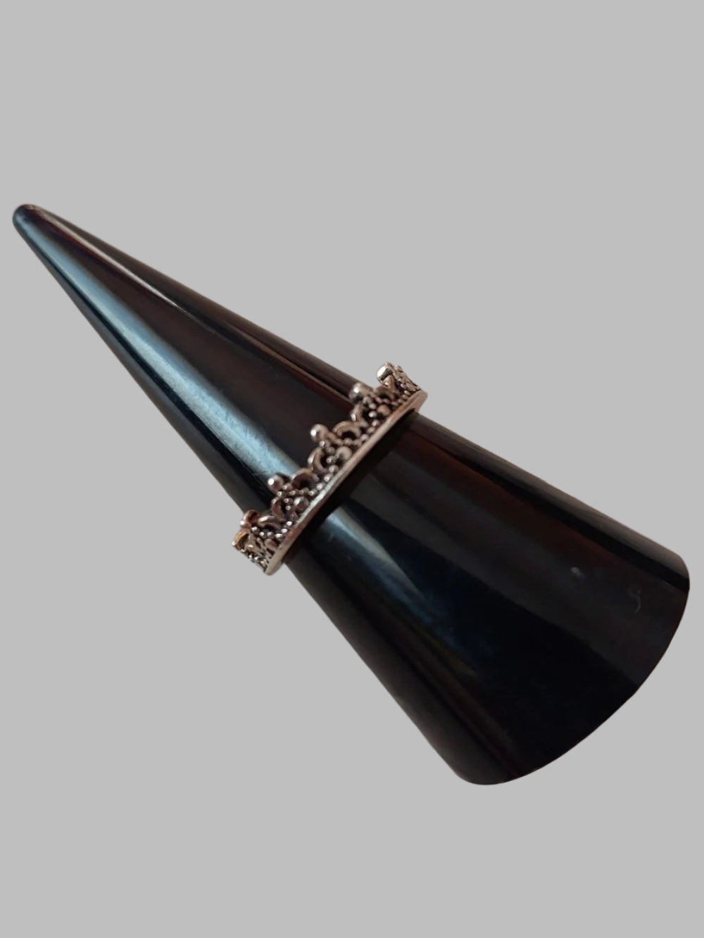 Small Crown Metal Ring